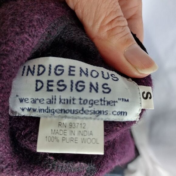 Indigenous designs wool jacket - Picture 3 of 7